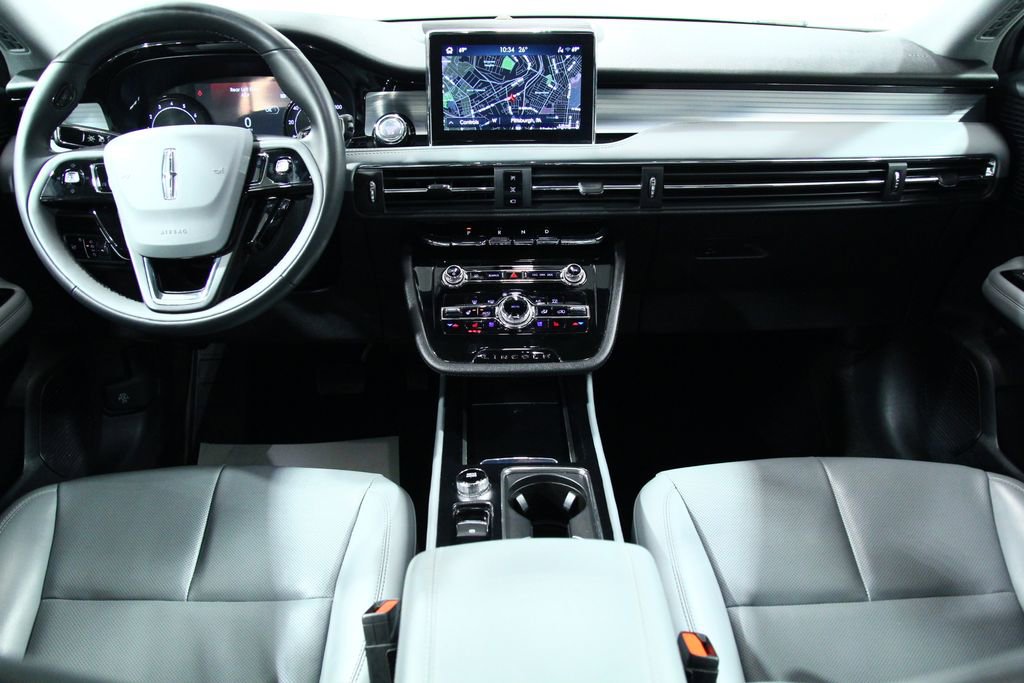 Used 2022 Lincoln Corsair AWD w/ Equipment Group 101A image 5