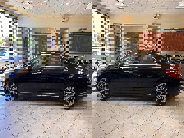 Used 2019 Mercedes-Benz S 560 4MATIC Sedan image 4