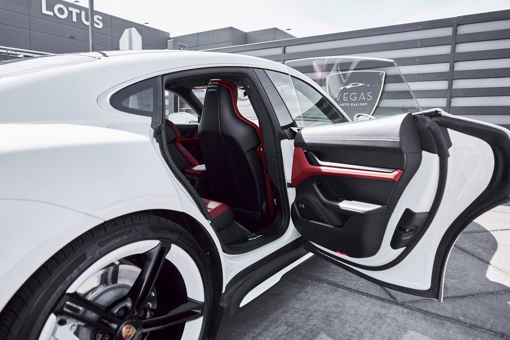 Used 2020 Porsche Taycan Turbo AWD/4WD image 26