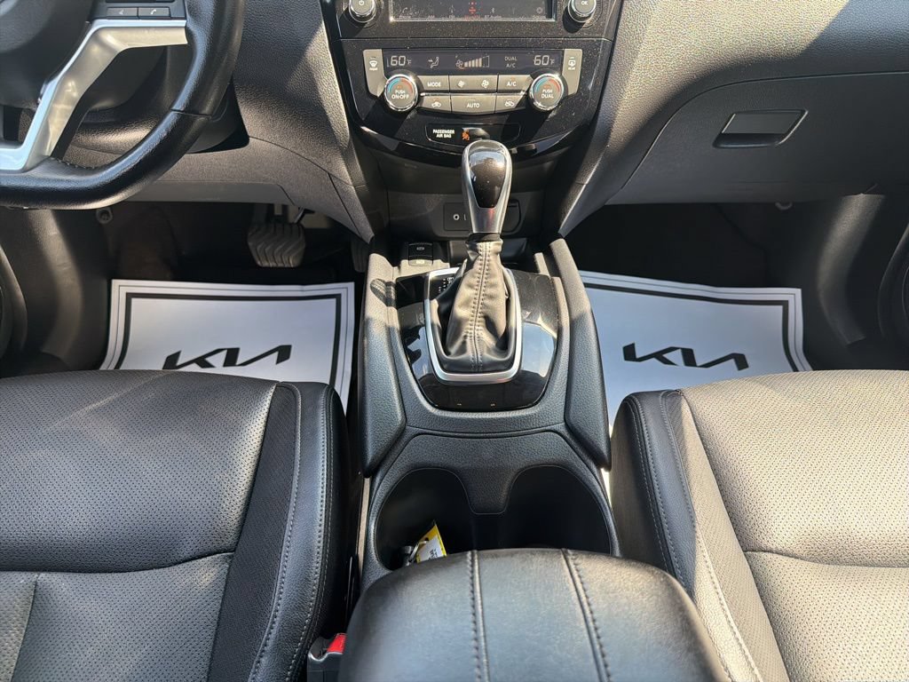 Used 2022 Nissan Rogue Sport SL AWD/4WD image 26