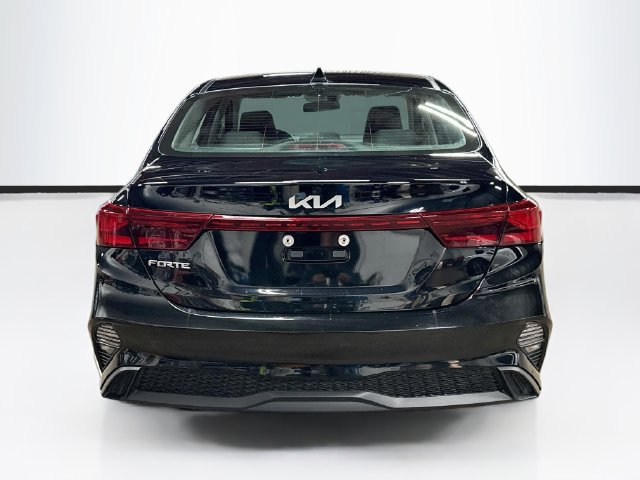 Certified 2023 Kia Forte LXS FWD image 6