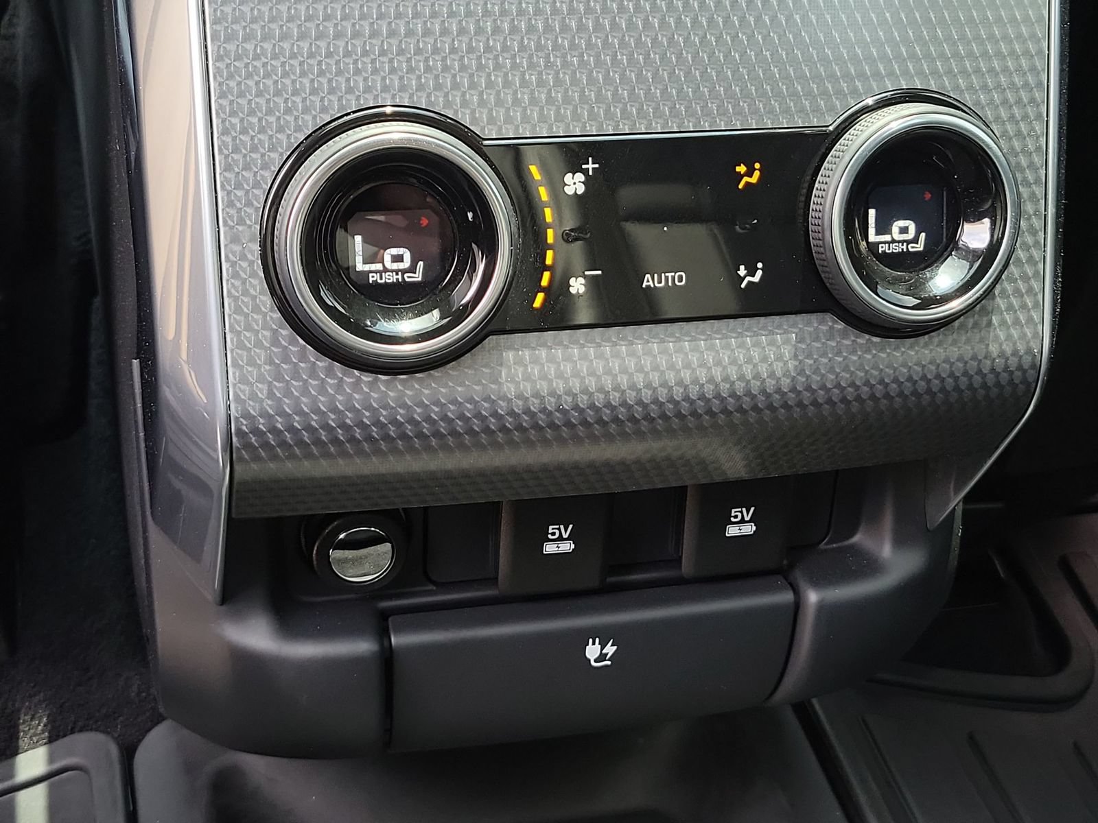 Used 2019 Land Rover Range Rover Sport HST AWD/4WD image 22