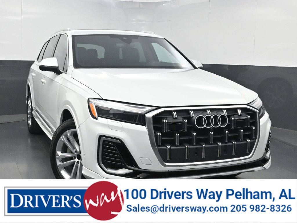 Used 2025 Audi Q7 3.0T Premium Plus
