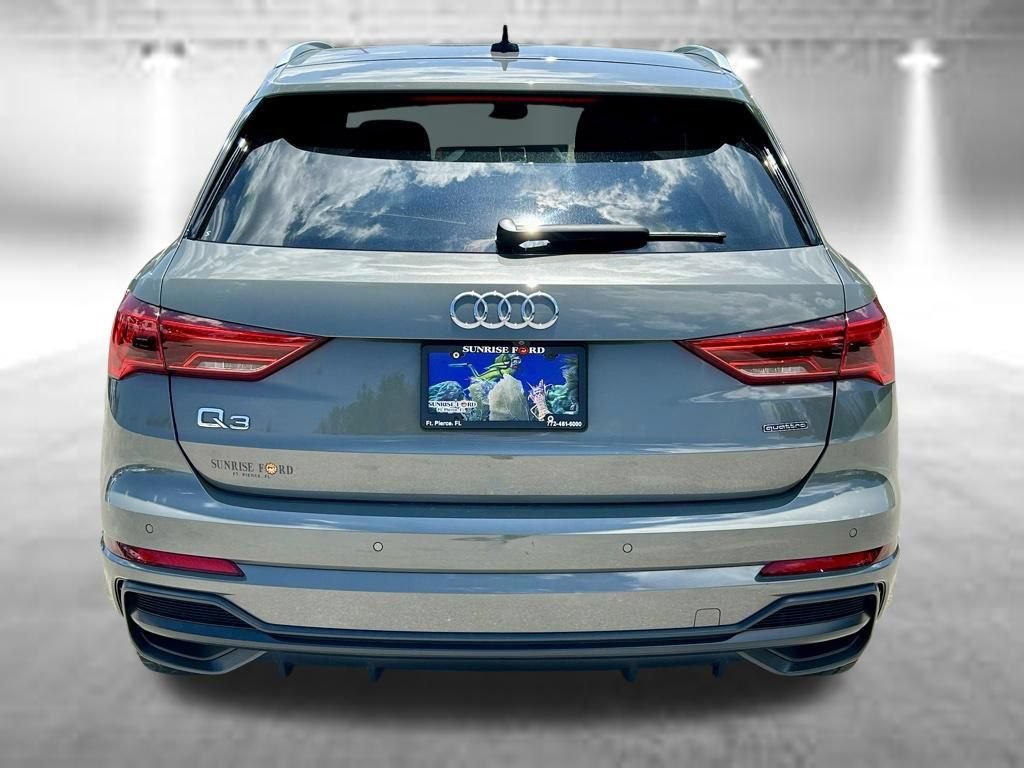 Used 2020 Audi Q3 2.0T Premium w/ Convenience Package AWD/4WD image 6