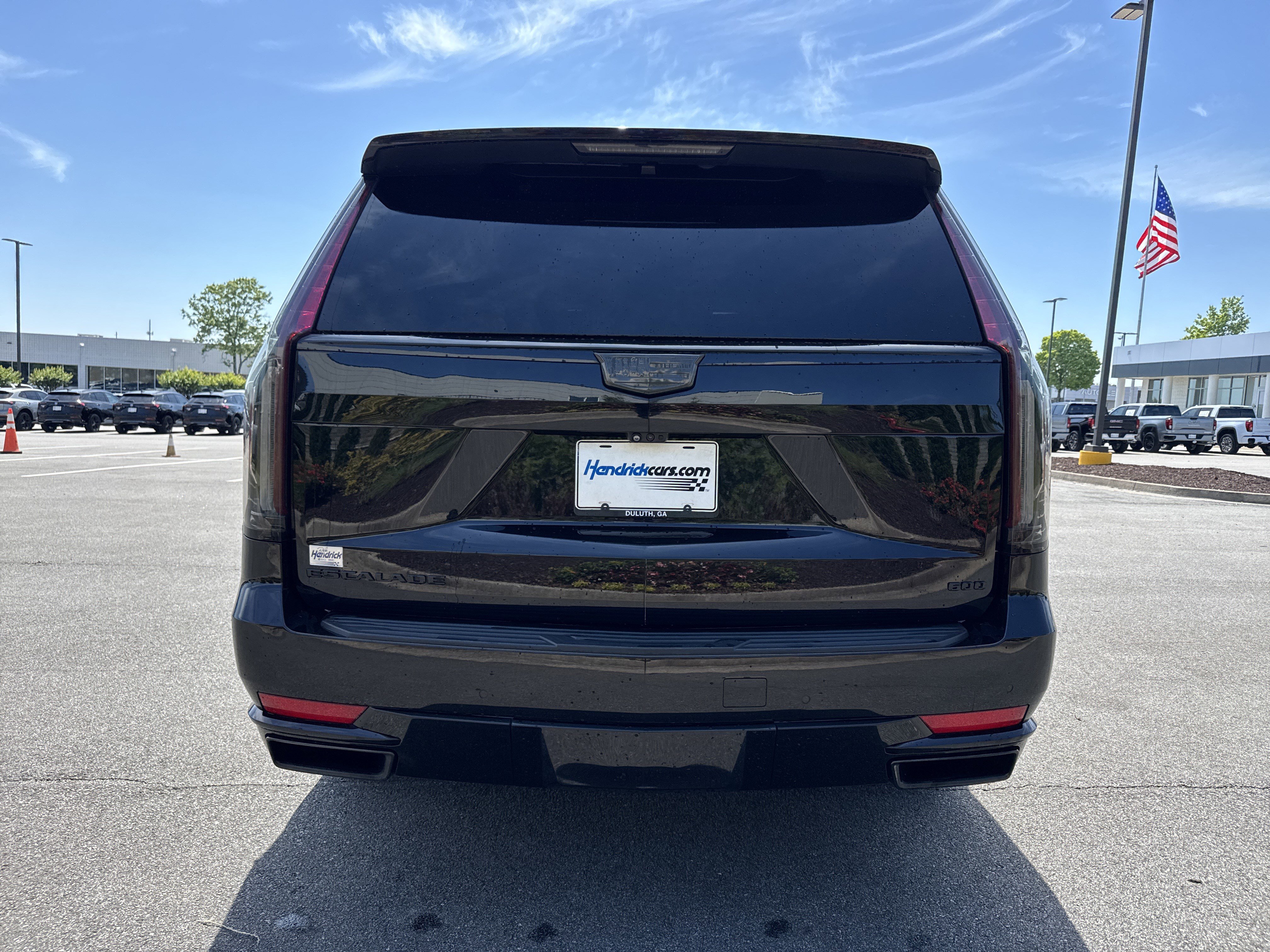 Used 2022 Cadillac Escalade Sport w/ Touring Package RWD image 9