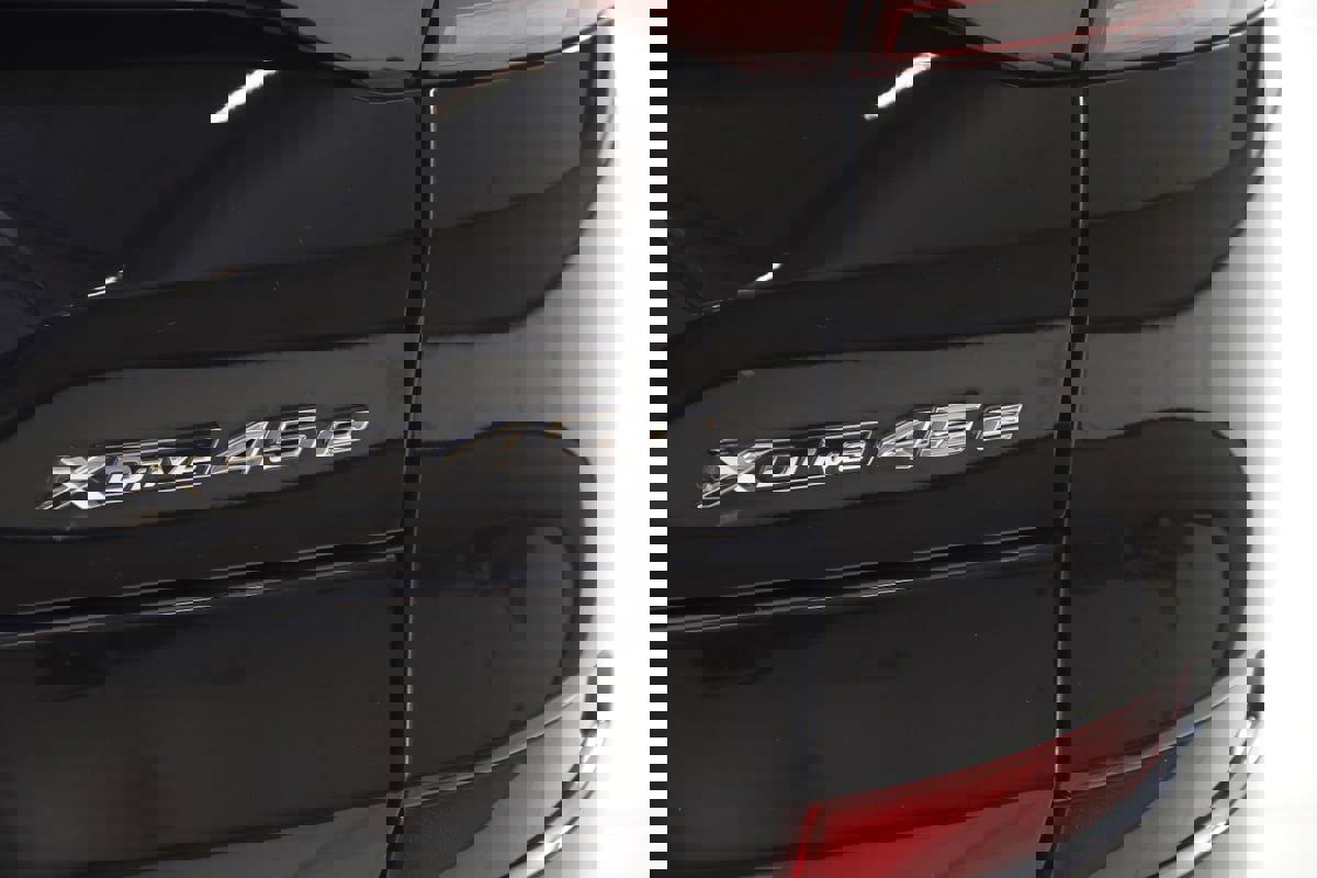 Used 2023 BMW X5 xDrive45e w/ M Sport Package image 57