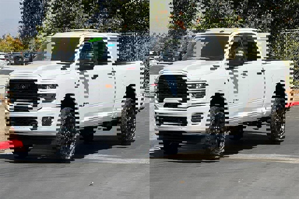 New 2026 RAM 2500 Big Horn image 8