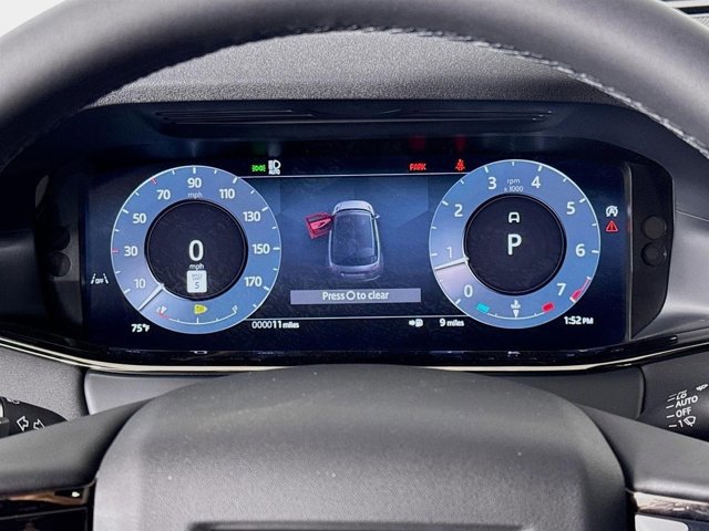 Used 2026 Land Rover Range Rover Evoque S image 13