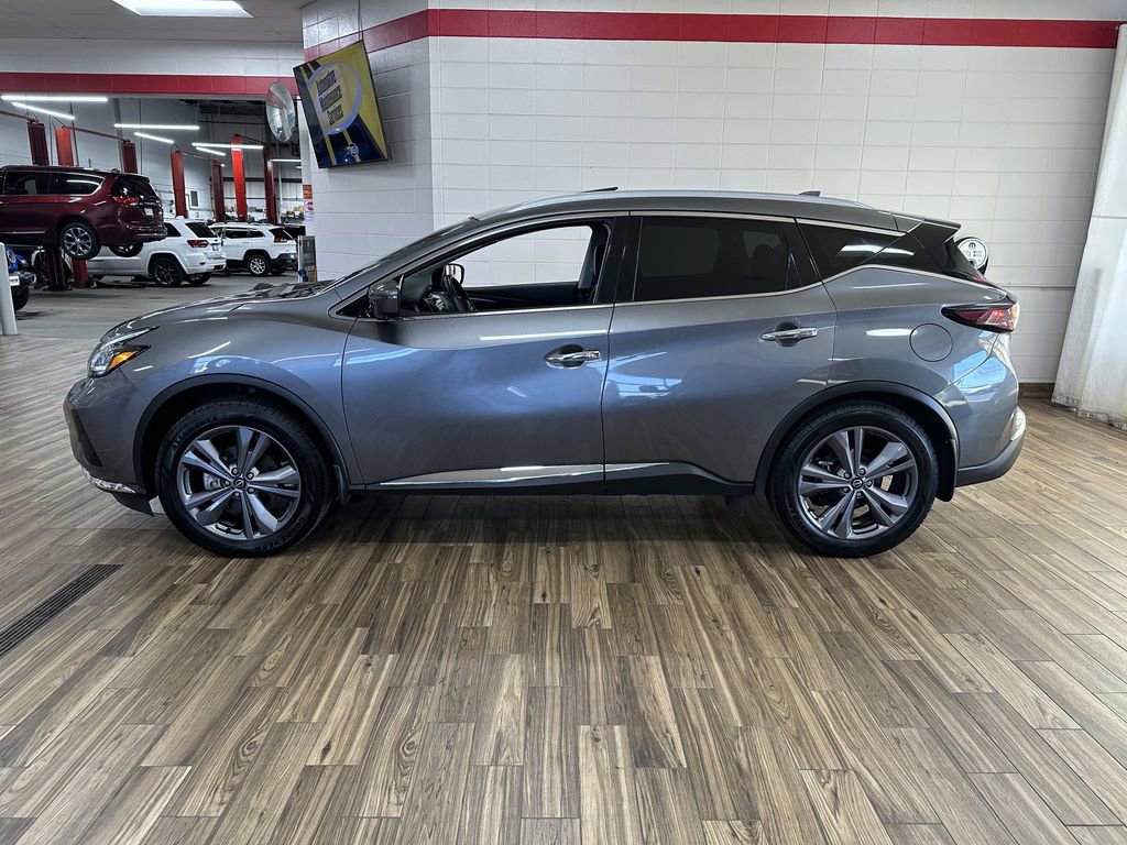 Used 2024 Nissan Murano Platinum image 2