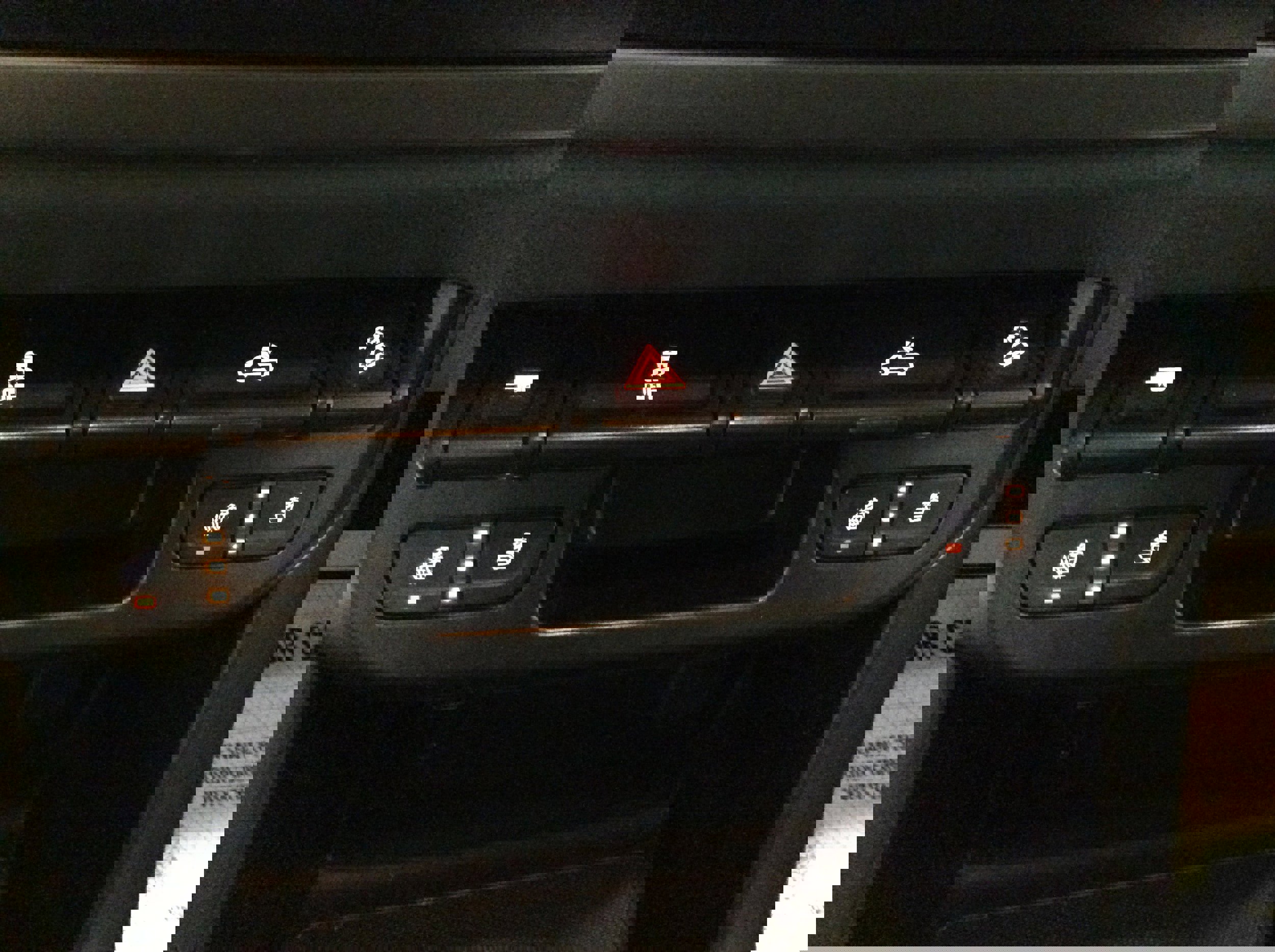 Used 2018 Chevrolet Colorado Z71 w/ Centennial Edition image 25