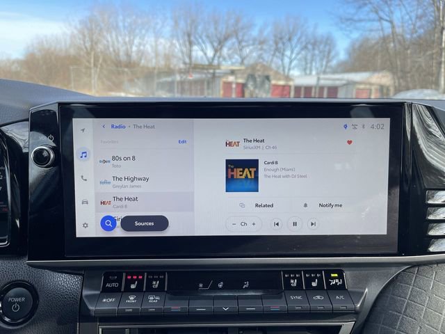 Certified 2025 Toyota Camry XLE w/ Premium Package image 9