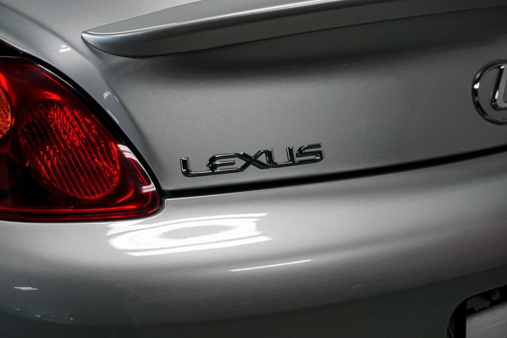 Used 2004 Lexus SC 430 Convertible RWD image 76