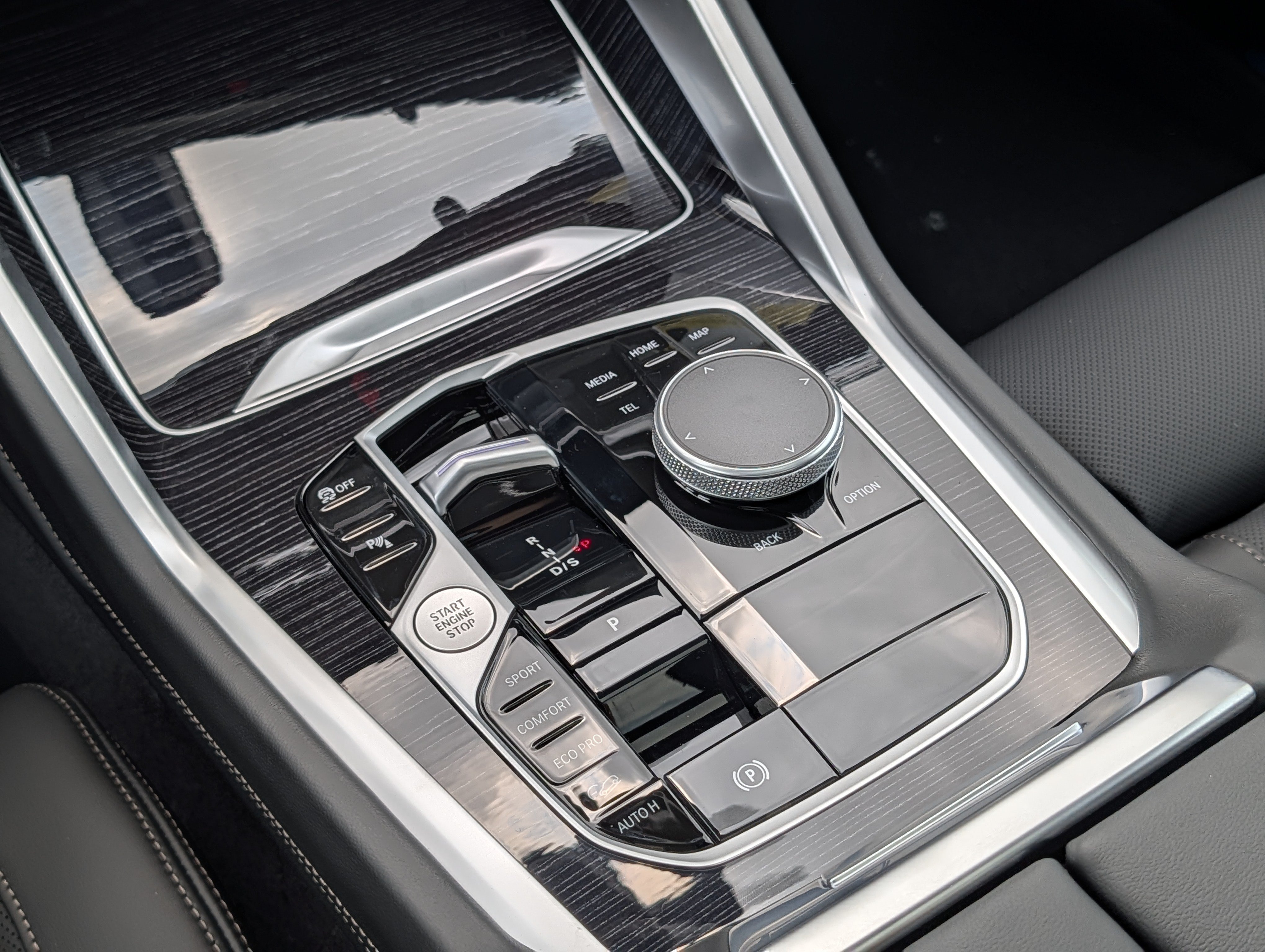 New 2027 BMW X6 xDrive40i AWD/4WD image 11