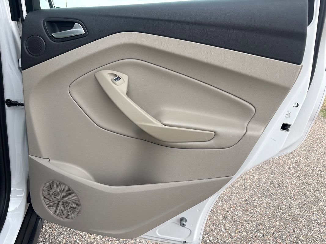 Used 2014 Ford C-MAX Energi SEL w/ Equipment Group 303A image 17