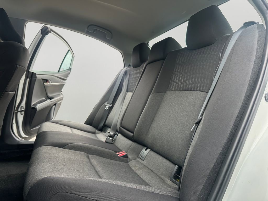 Used 2025 Toyota Camry LE image 24
