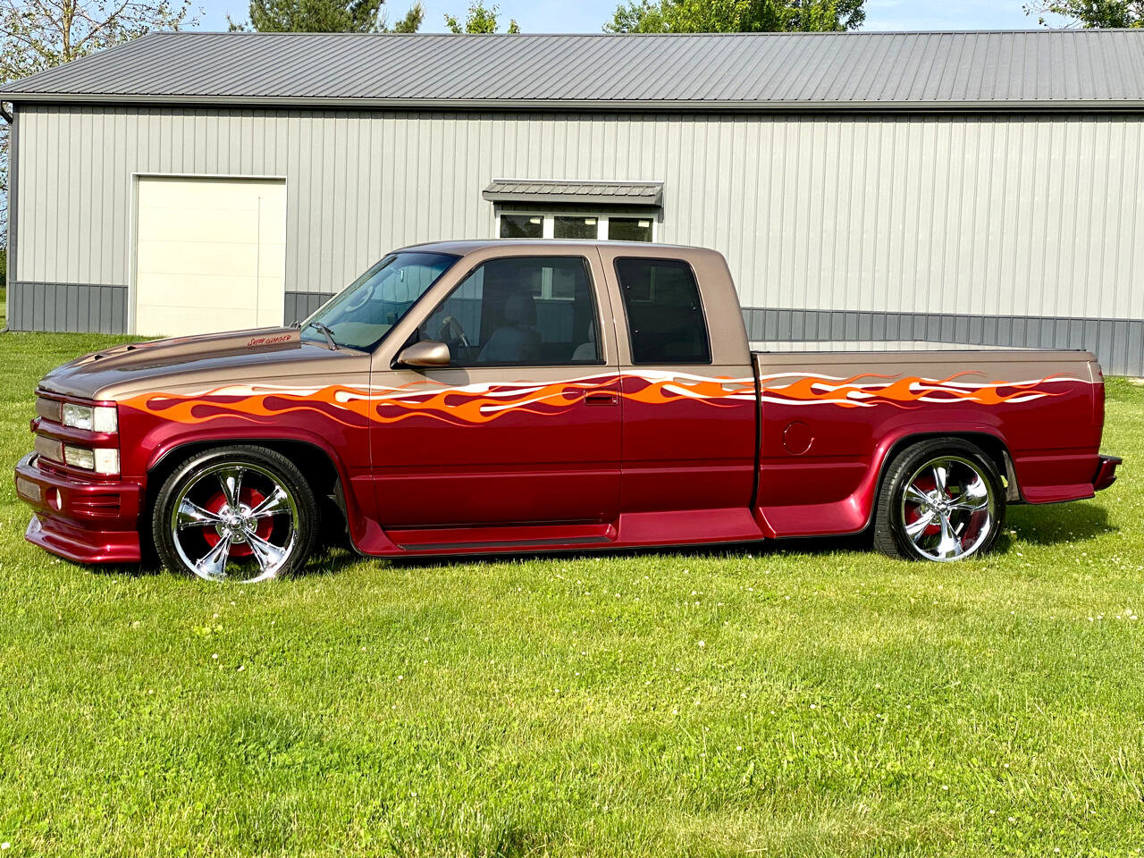 Used 1997 Chevrolet Silverado 1500 2WD Extended Cab w/ Preferred Equipment Group 2 image 3
