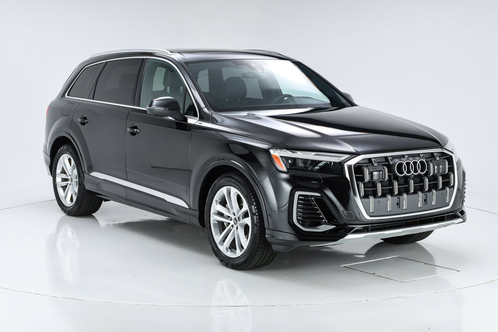 Used 2025 Audi Q7 3.0T Premium Plus AWD/4WD image 18