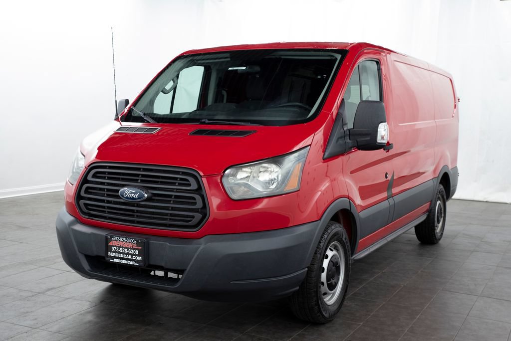 Used 2015 Ford Transit 150 130 Low Roof RWD image 4