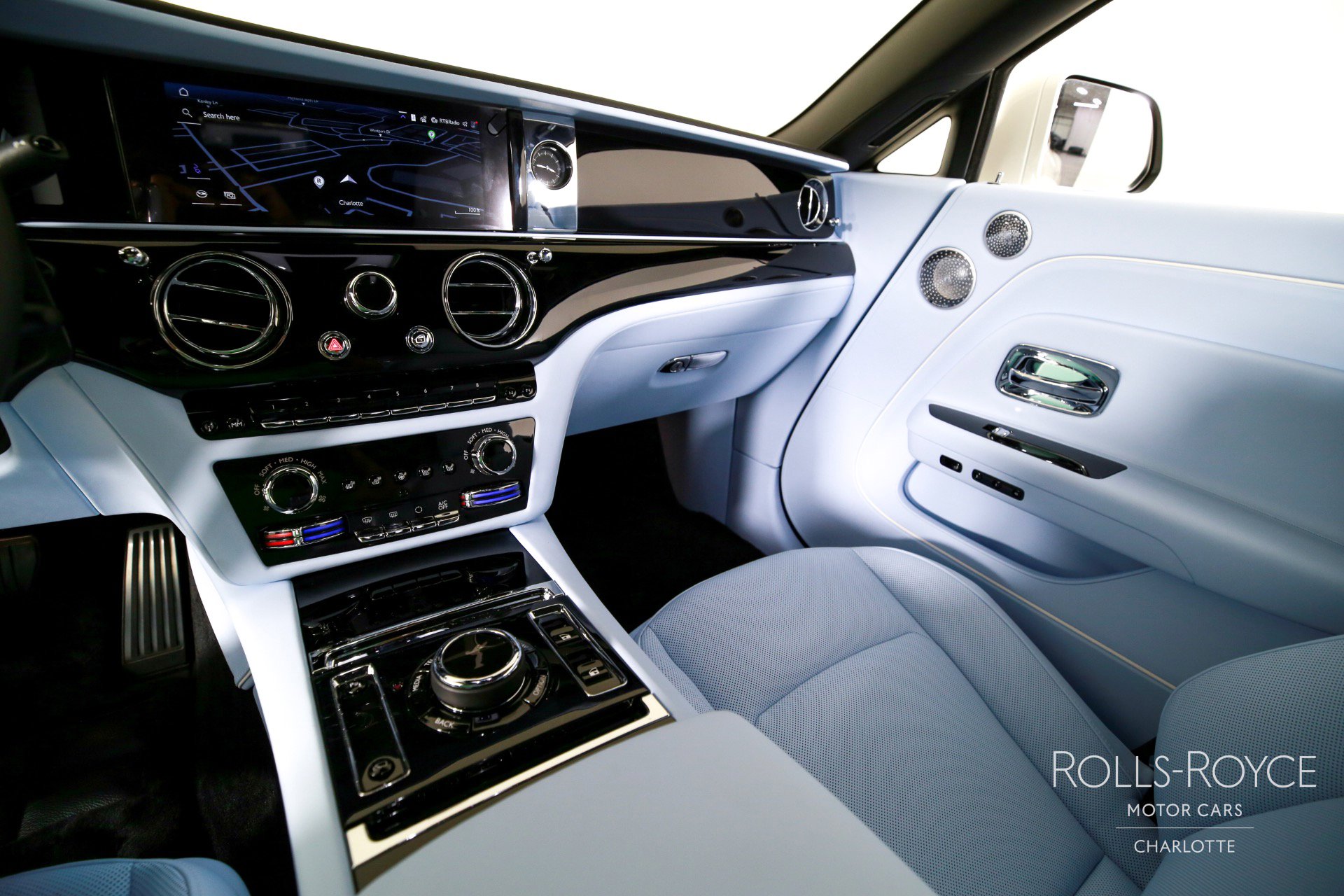New 2025 Rolls-Royce Spectre w/ Spectre Enhancement Package image 16
