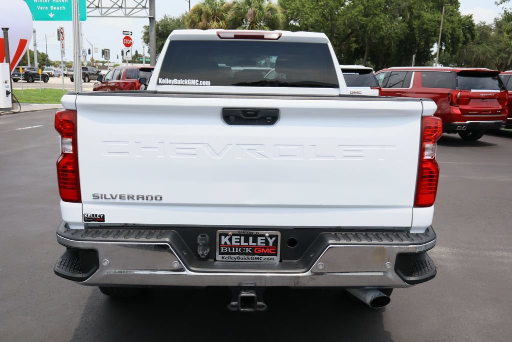 Used 2022 Chevrolet Silverado 2500 LT AWD/4WD image 8