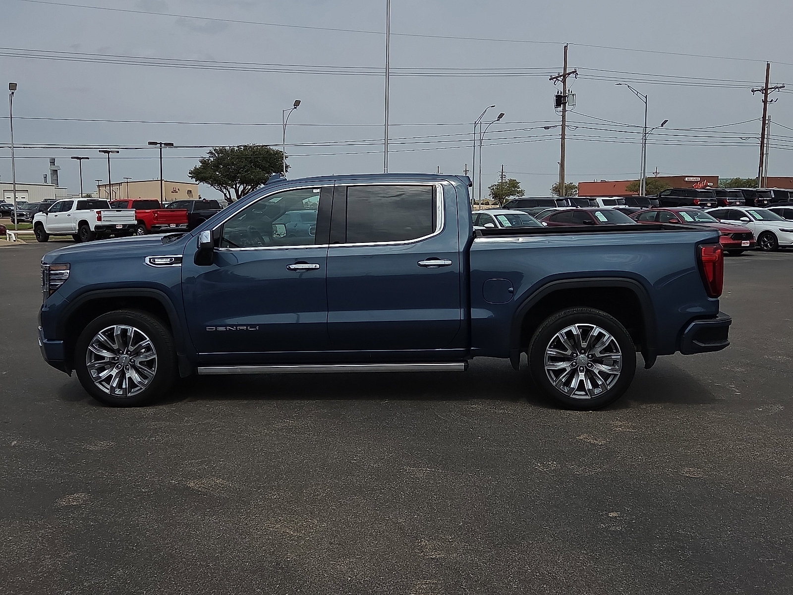 Used 2024 GMC Sierra 1500 Denali w/ Denali Reserve Package image 2