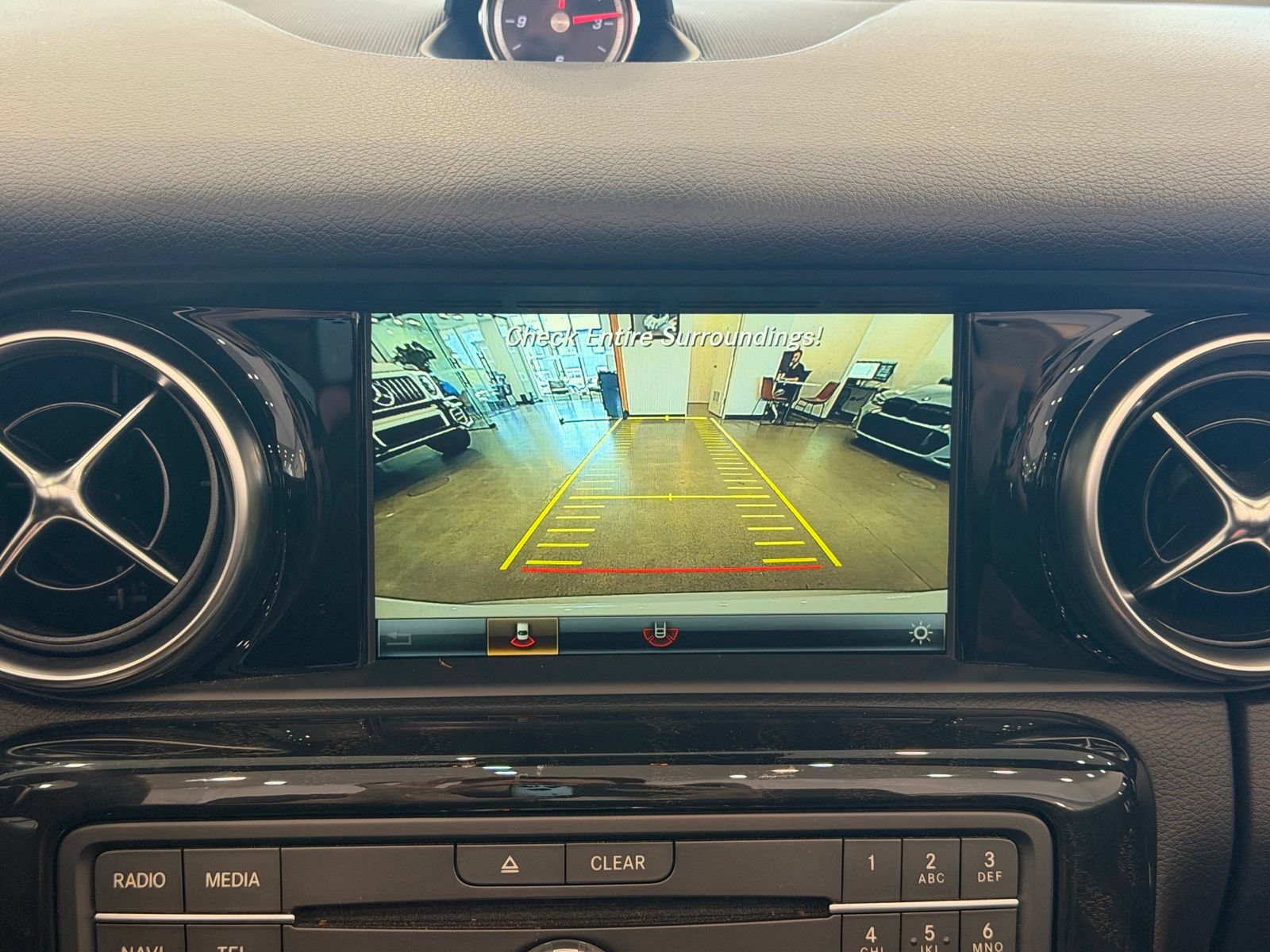 Used 2019 Mercedes-Benz SLC 300 image 15