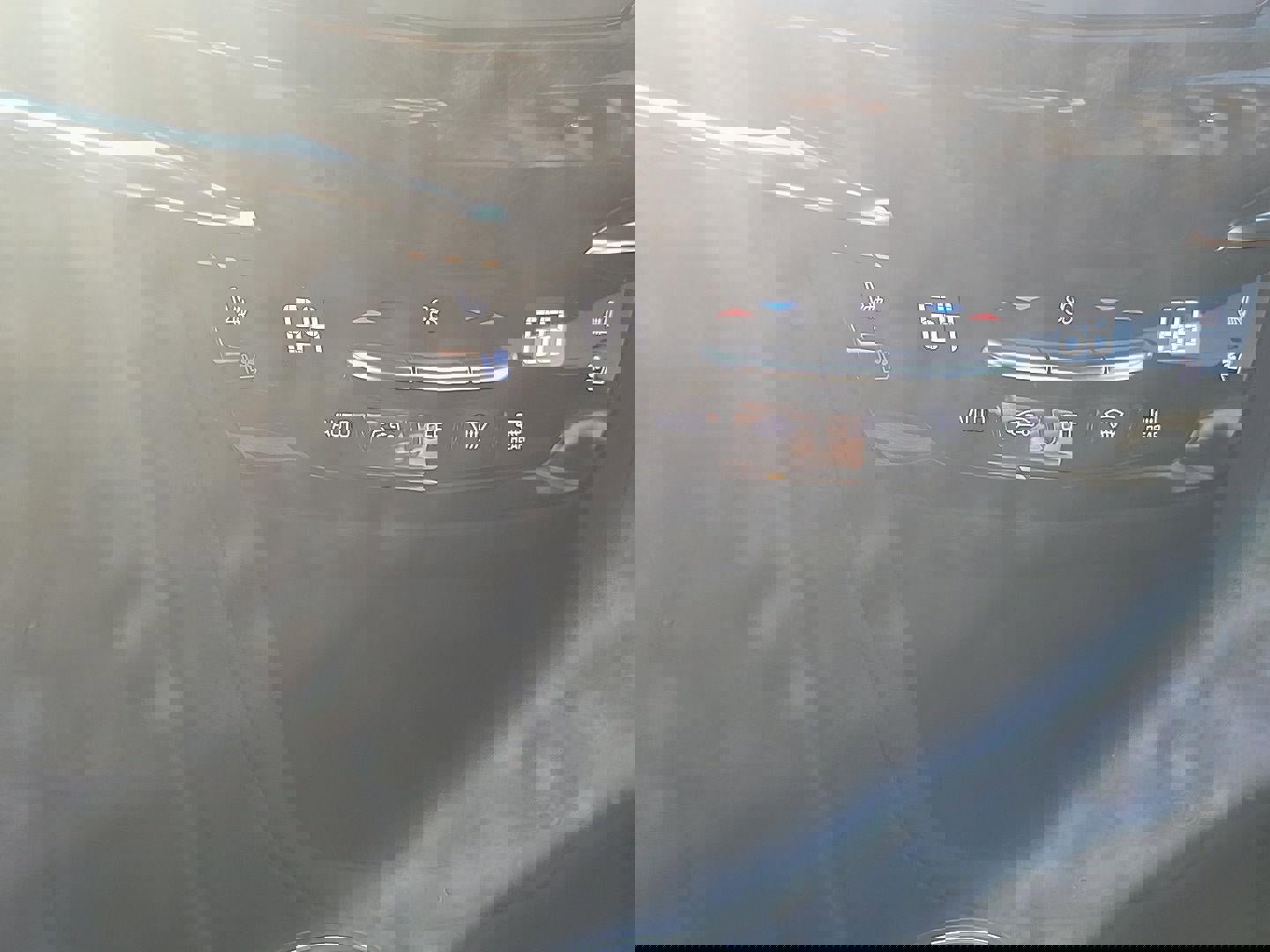 Used 2022 Cadillac XT6 Premium Luxury w/ Technology Package image 23