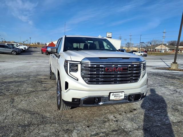 Used 2024 GMC Sierra 1500 Denali image 4