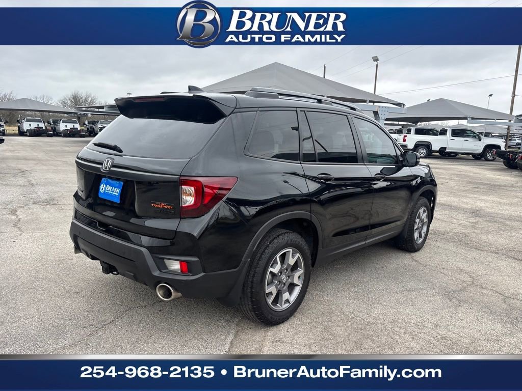 Used 2023 Honda Passport TrailSport image 5