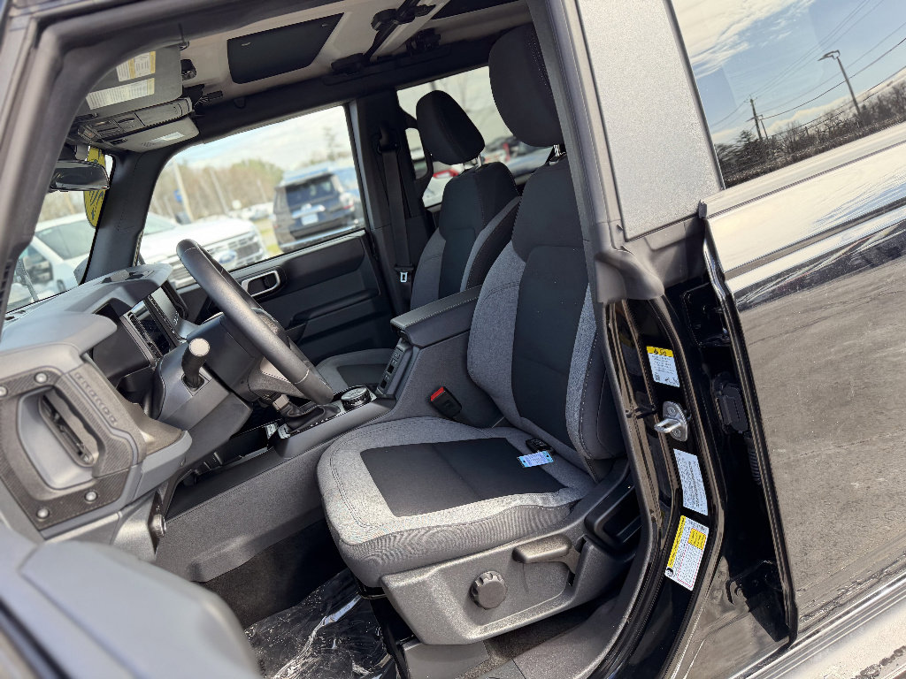 Used 2025 Ford Bronco Big Bend AWD/4WD image 12