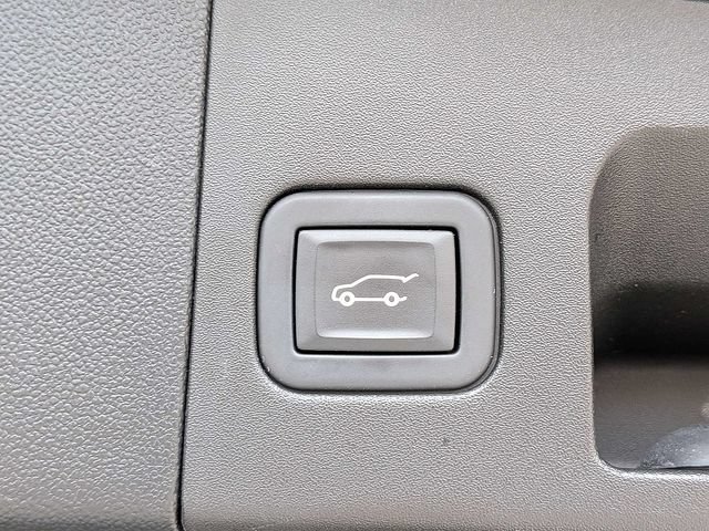 Certified 2024 Cadillac XT5 Premium Luxury w/ Platinum Package AWD/4WD image 16