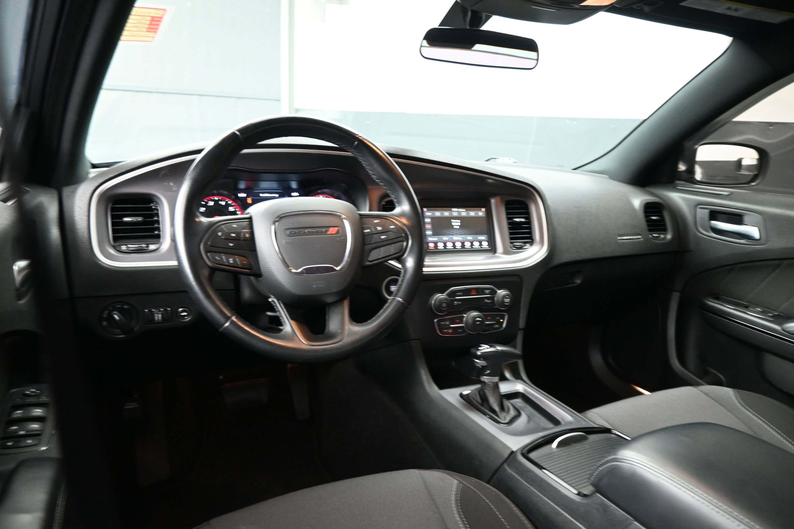 Used 2022 Dodge Charger SXT w/ Blacktop Package RWD image 19