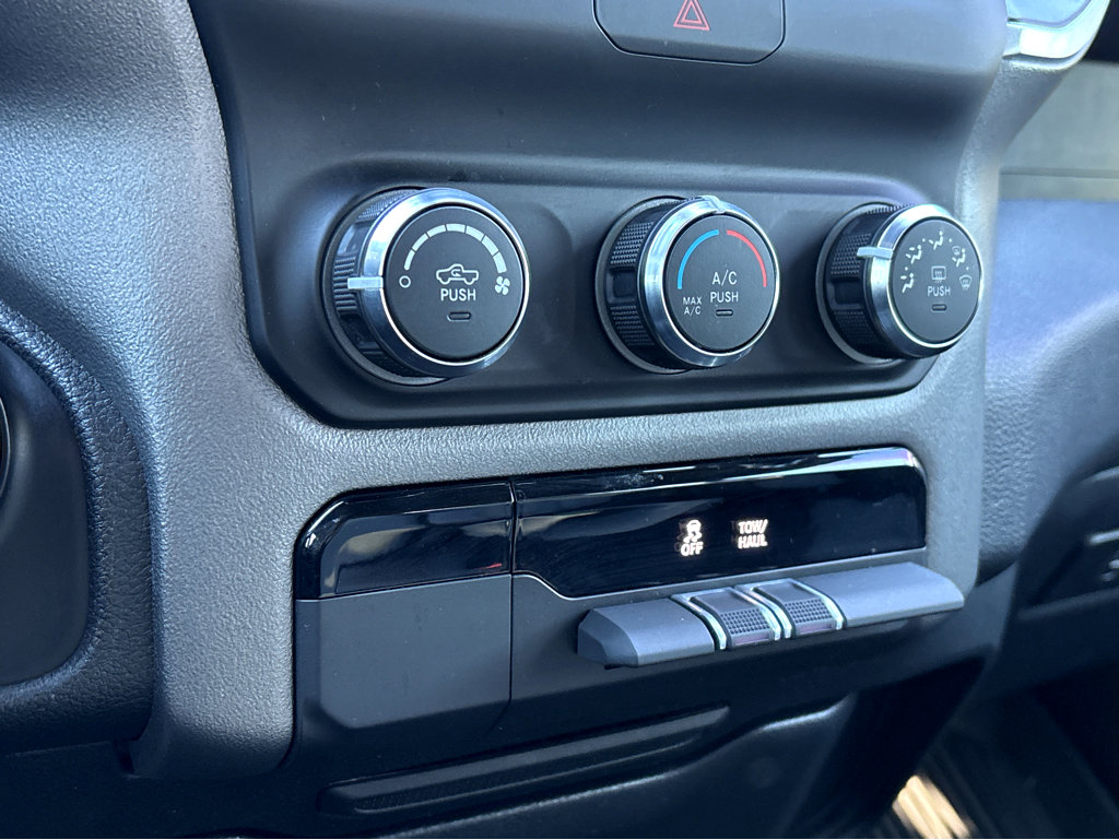 Used 2022 RAM 1500 Big Horn image 17