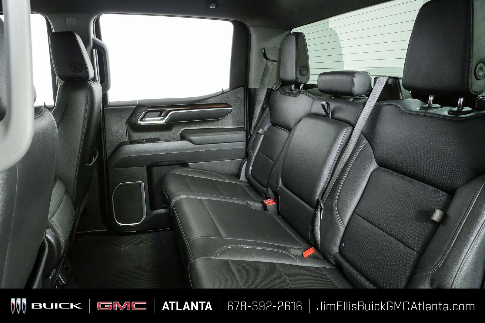 Used 2026 GMC Sierra 1500 SLT AWD/4WD image 17