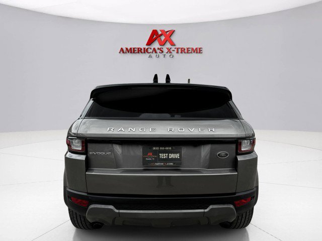 Used 2017 Land Rover Range Rover Evoque SE image 4