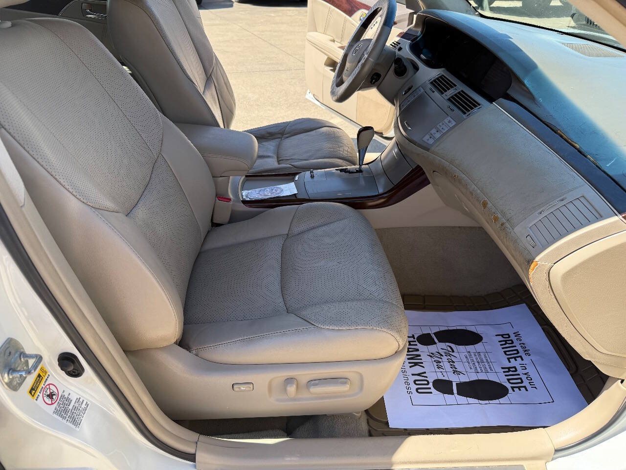 Used 2008 Toyota Avalon Limited FWD image 18