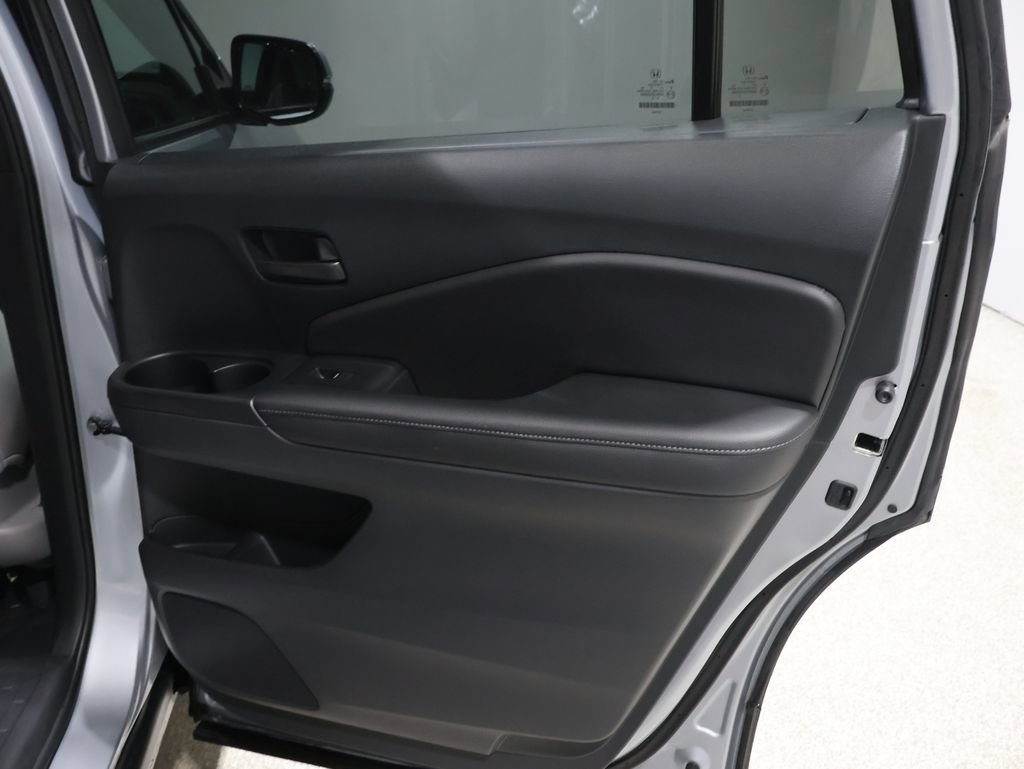Used 2023 Honda Passport EX-L image 21