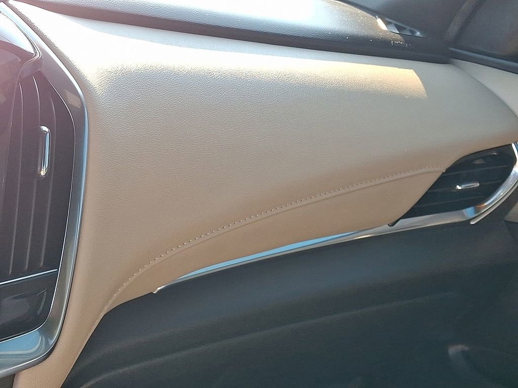 Used 2023 Chevrolet Traverse LS w/ Midnight/Sport Edition image 27