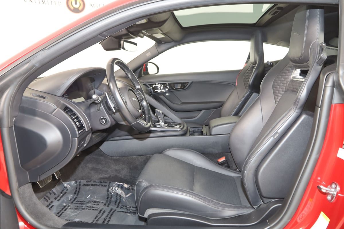 Used 2021 Jaguar F-TYPE Coupe RWD image 13