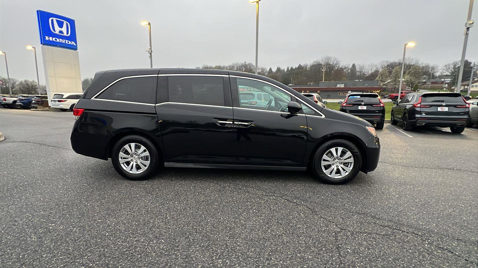 Used 2016 Honda Odyssey EX-L image 3