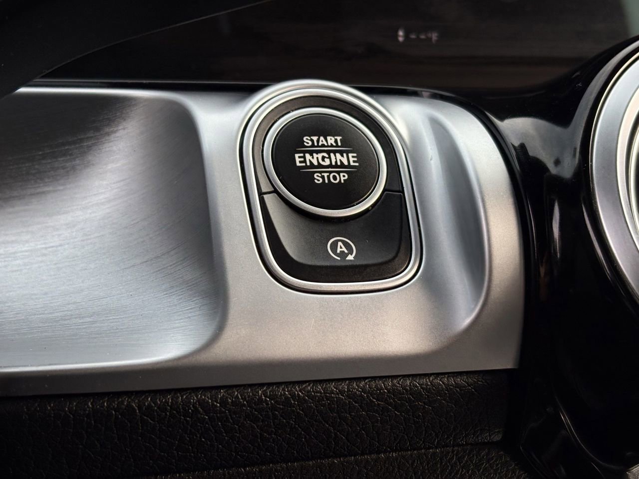 Used 2022 Mercedes-Benz GLB 35 AMG 4MATIC image 18