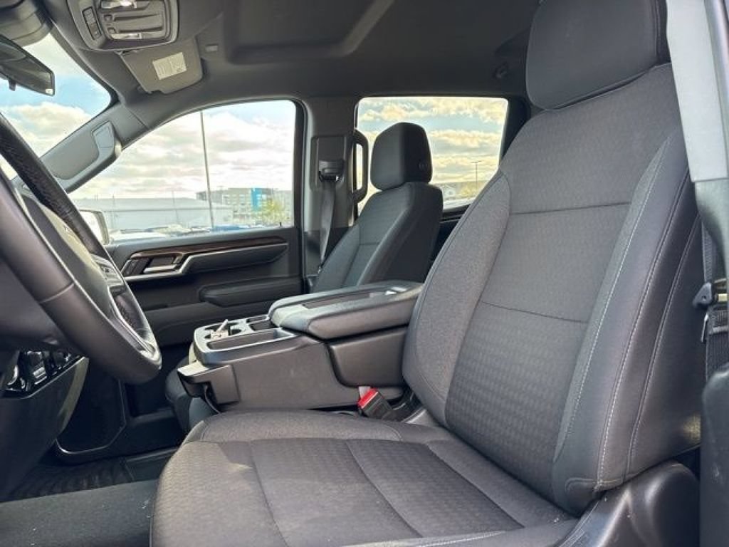 Used 2025 Chevrolet Silverado 1500 LT w/ Work Truck Package AWD/4WD image 19