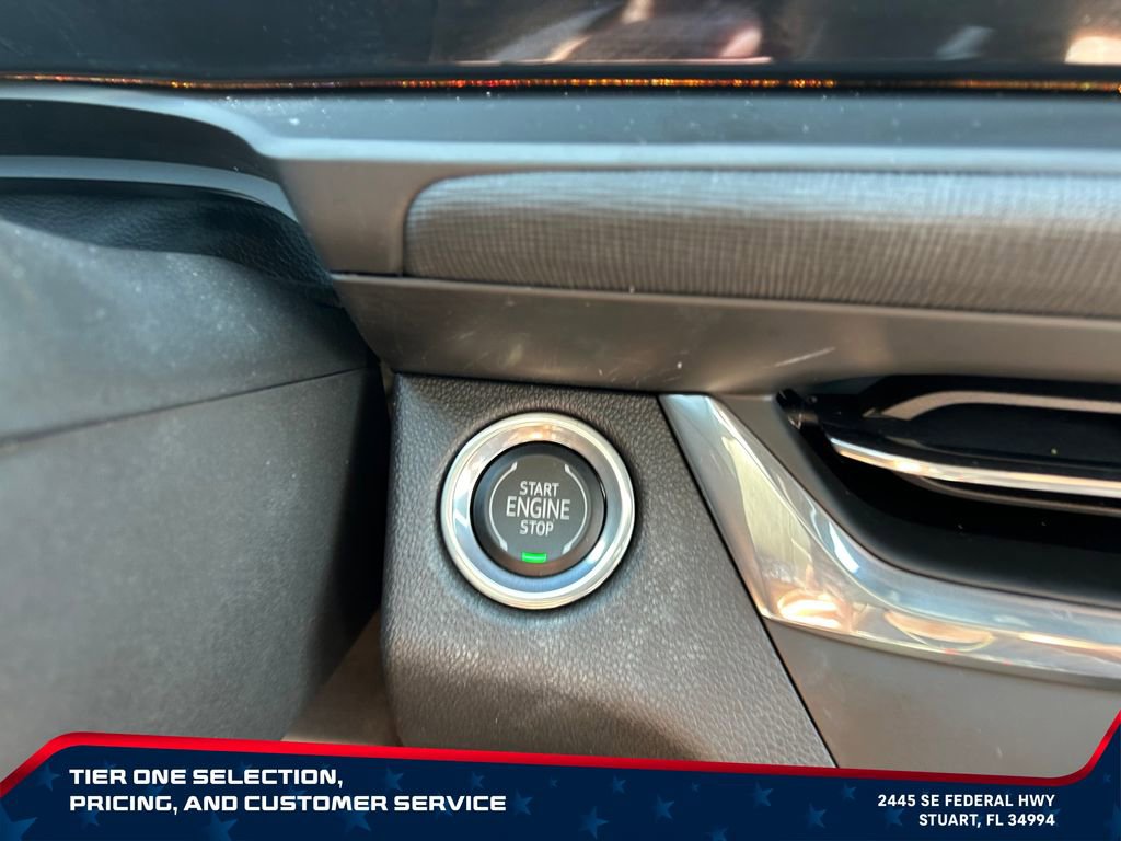 Used 2025 Buick Envista Sport Touring w/ Convenience II Package FWD image 28