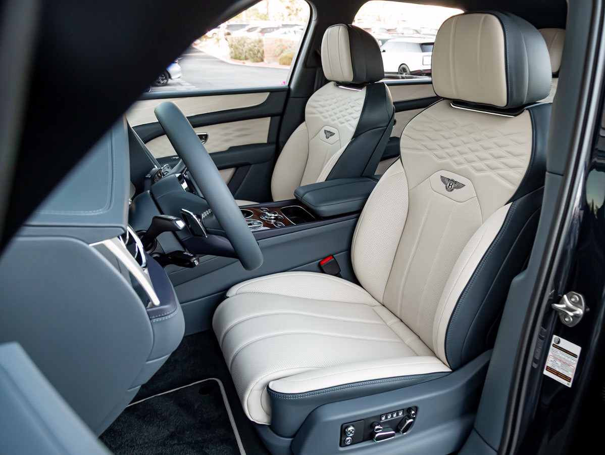 New 2027 Bentley Bentayga AWD/4WD image 17