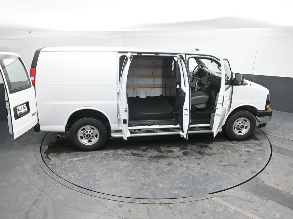 Used 2024 GMC Savana 2500 w/ Driver Convenience Package image 49