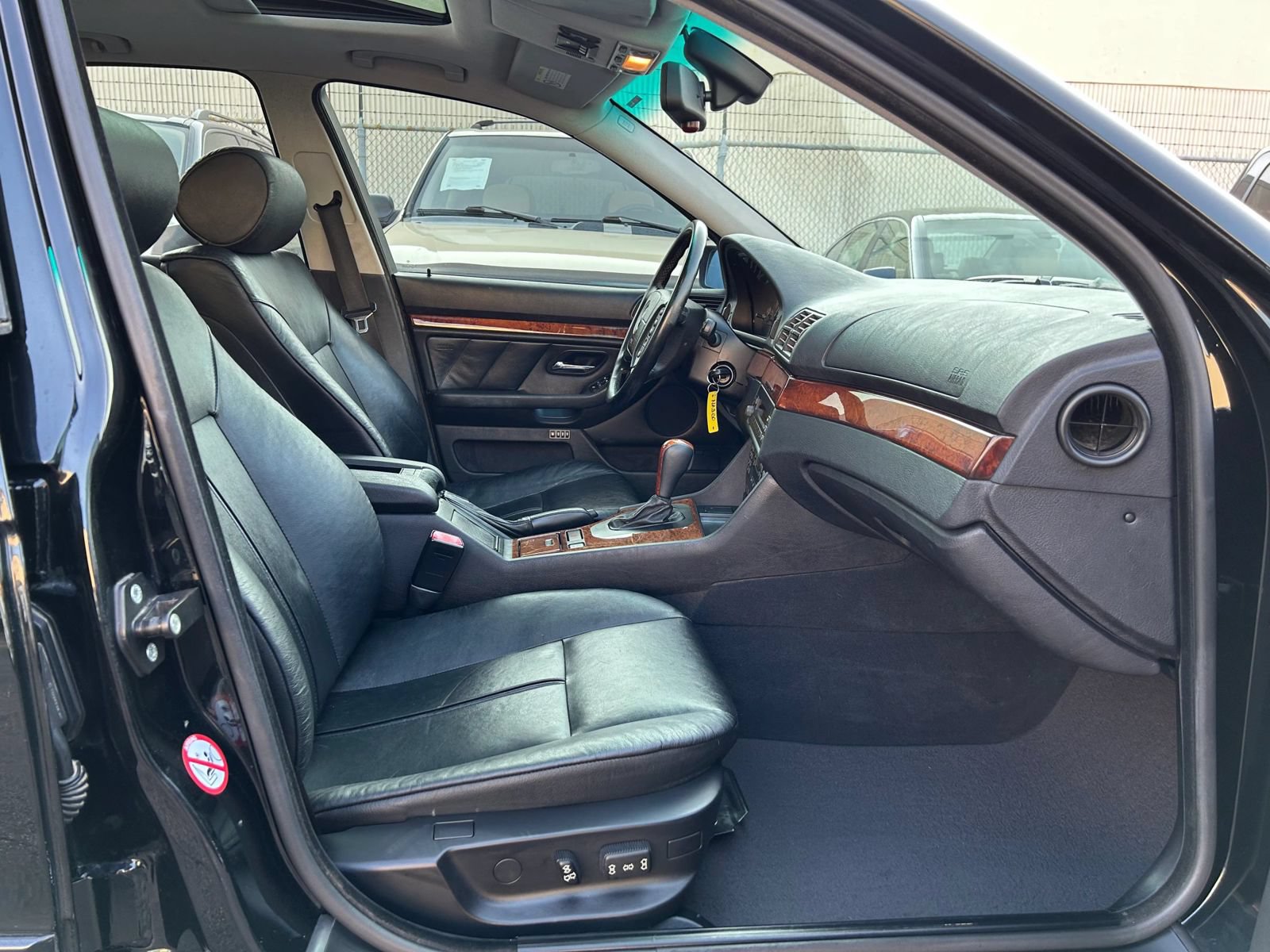 Used 2001 BMW 530i Sedan RWD image 35