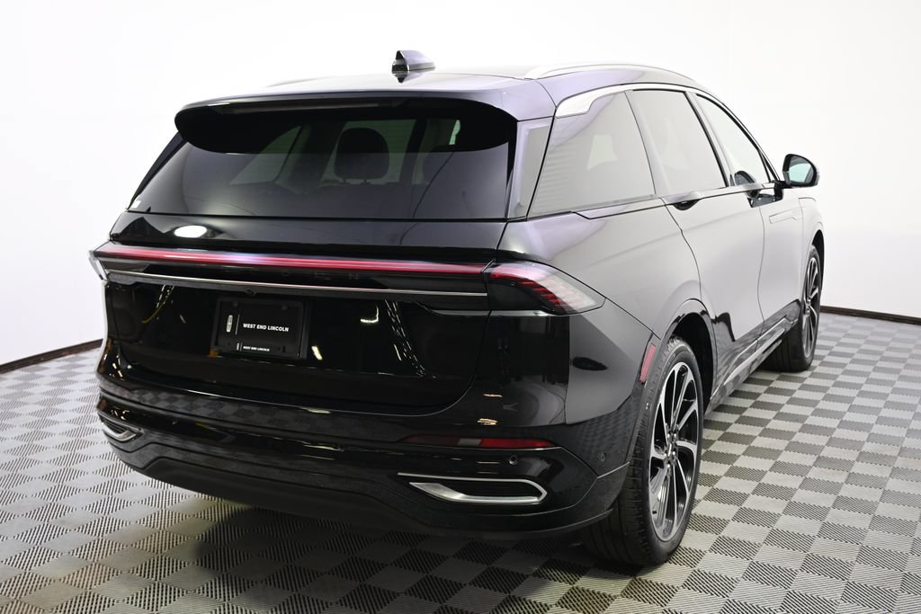 Certified 2024 Lincoln Nautilus Black Label AWD/4WD image 6