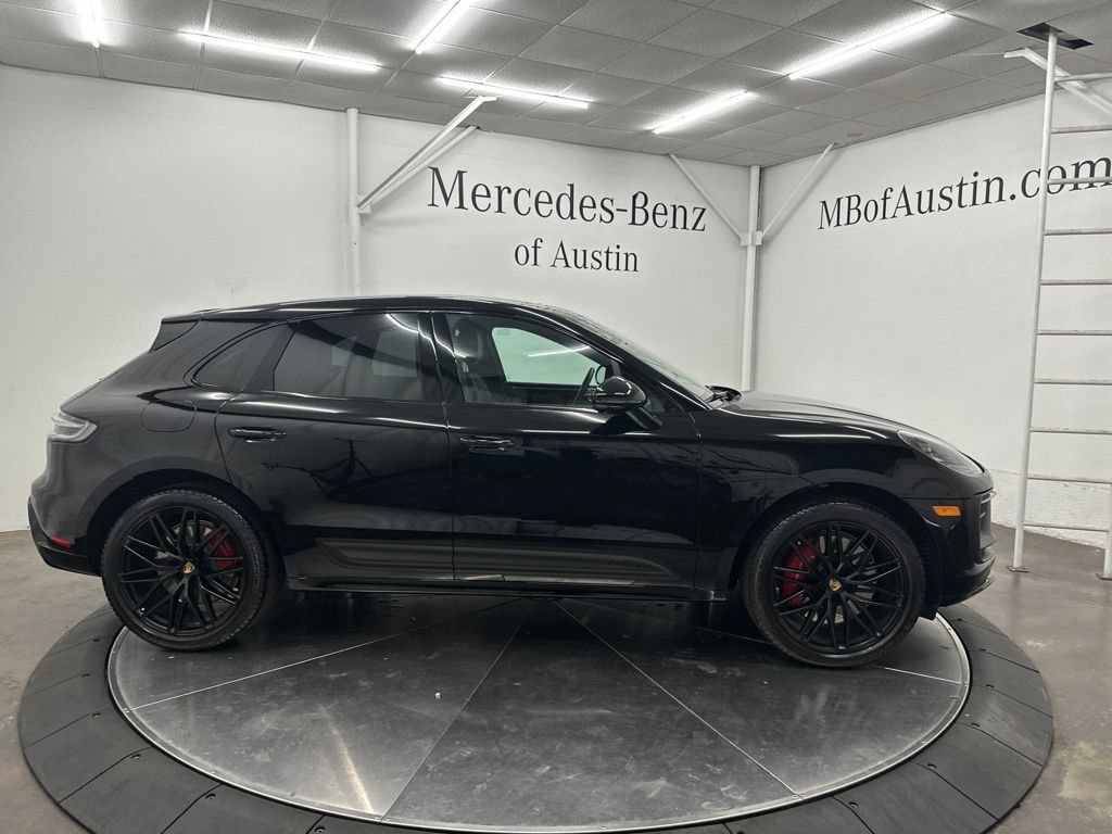 Used 2025 Porsche Macan GTS AWD/4WD image 8