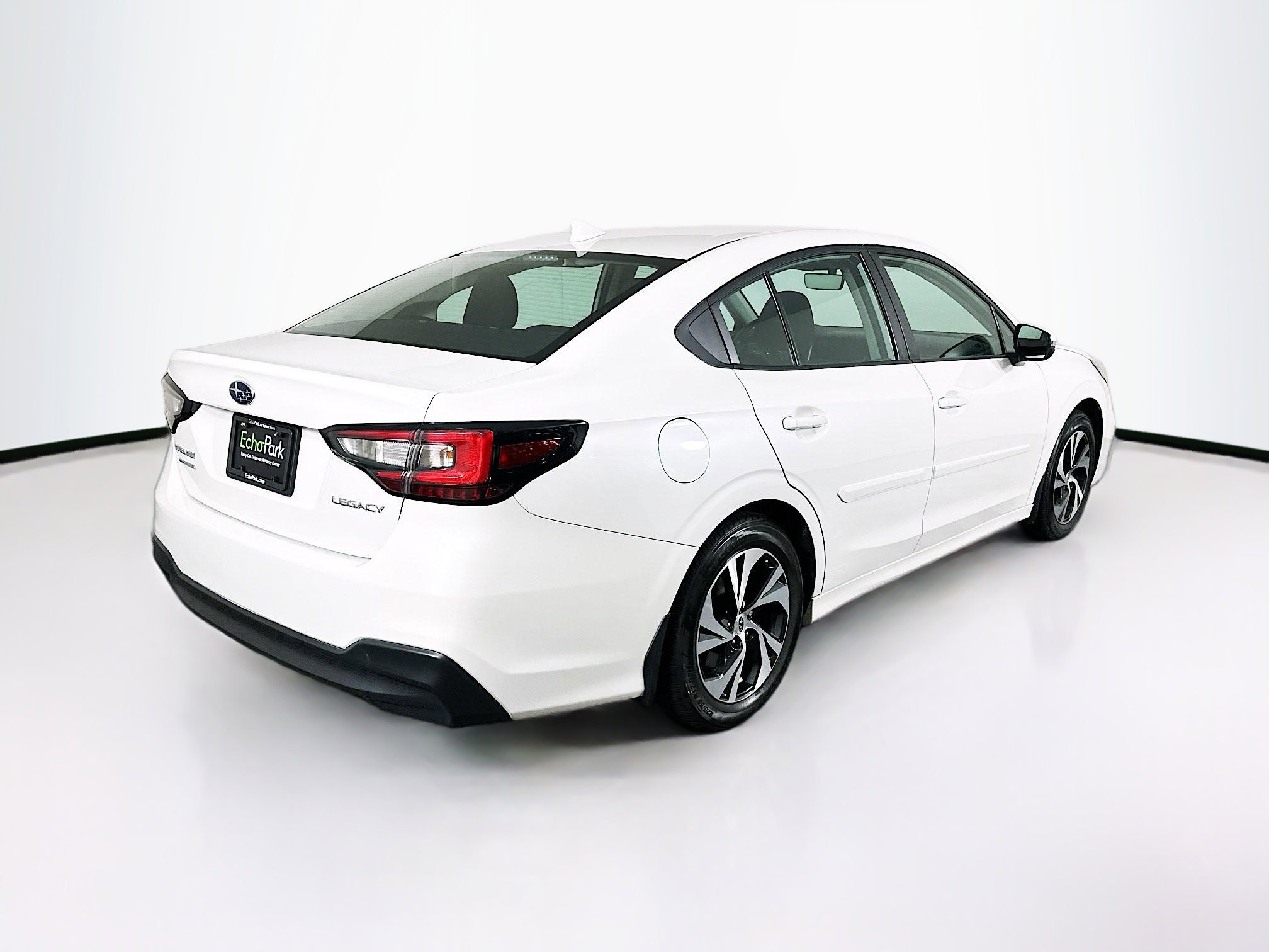 Used 2024 Subaru Legacy Premium image 9