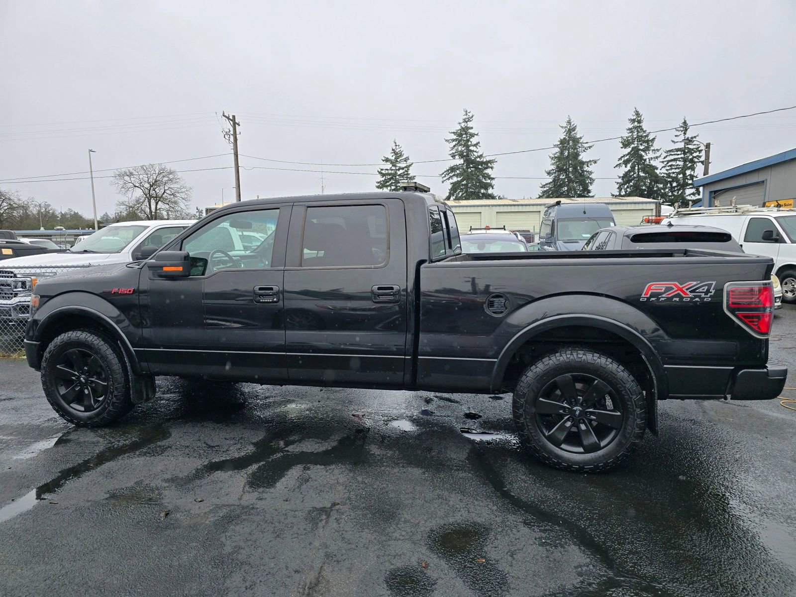 Used 2013 Ford F150 FX4 w/ Luxury Equipment Group AWD/4WD image 2